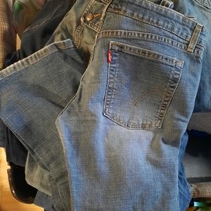 Levi's
